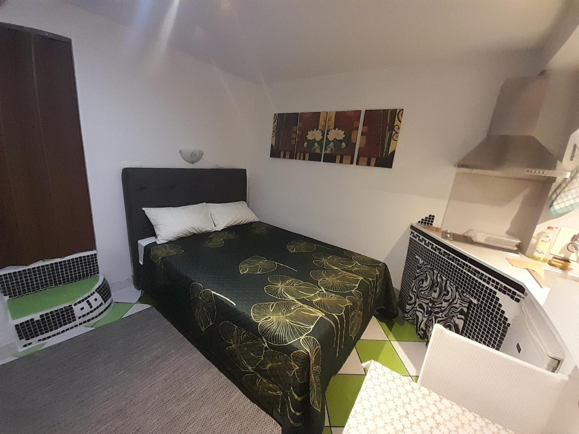 Split Studio Irisha Kamer foto