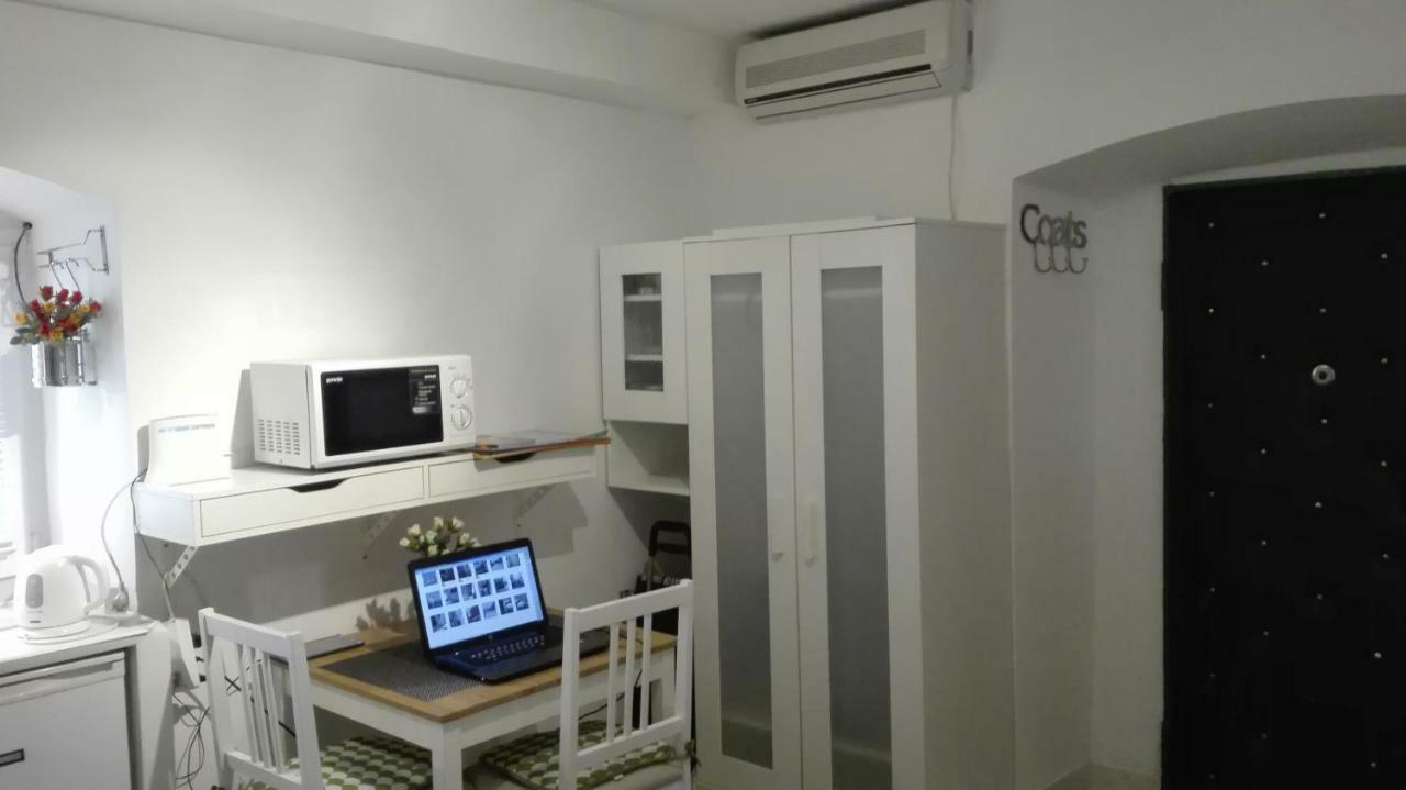 Split Studio Irisha Buitenkant foto